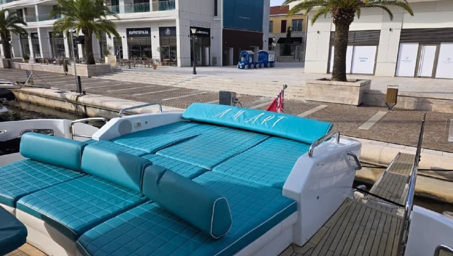 Azimut 86S view 6
