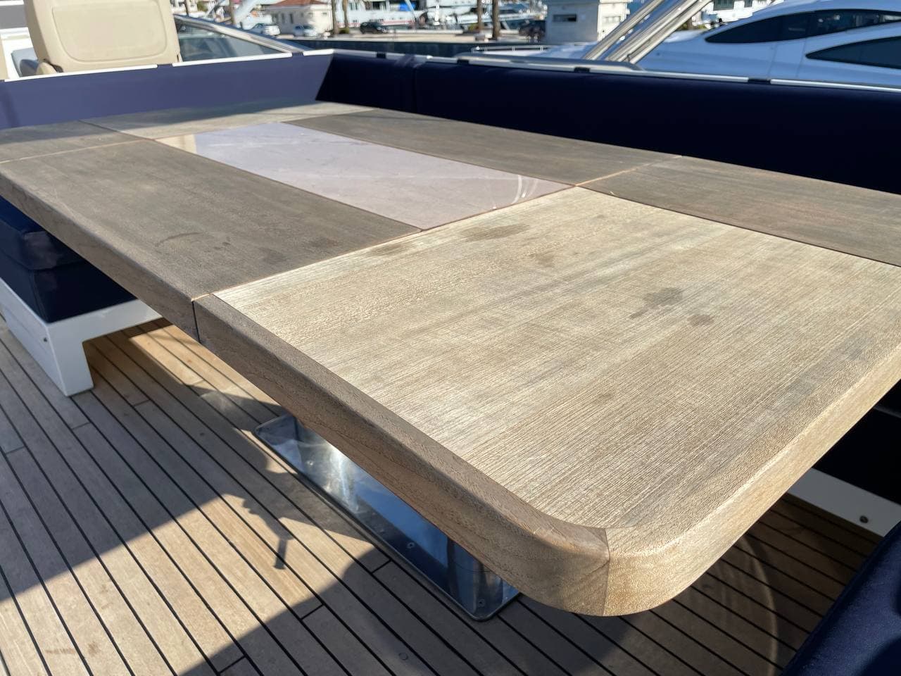 Fairline Squadron 78 view 46
