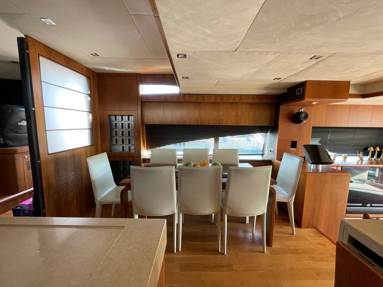 Fairline Squadron 78 view 58