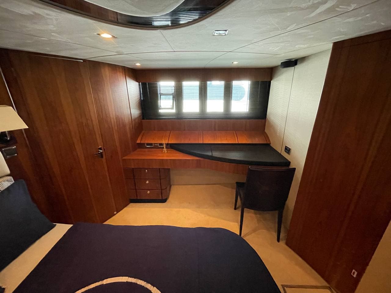 Fairline Squadron 78 view 82
