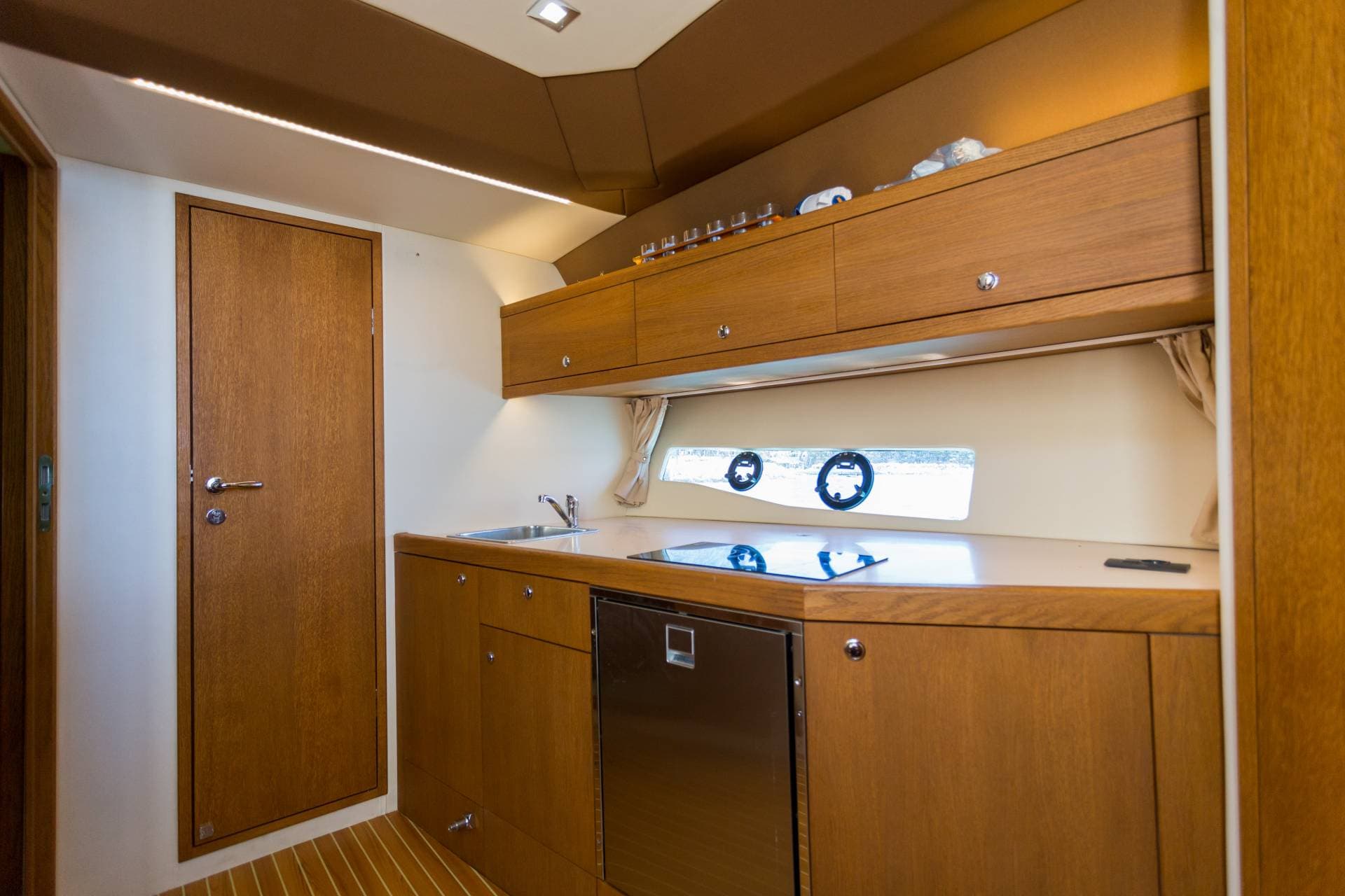 Pearlsea 40 HT Coupe view 30