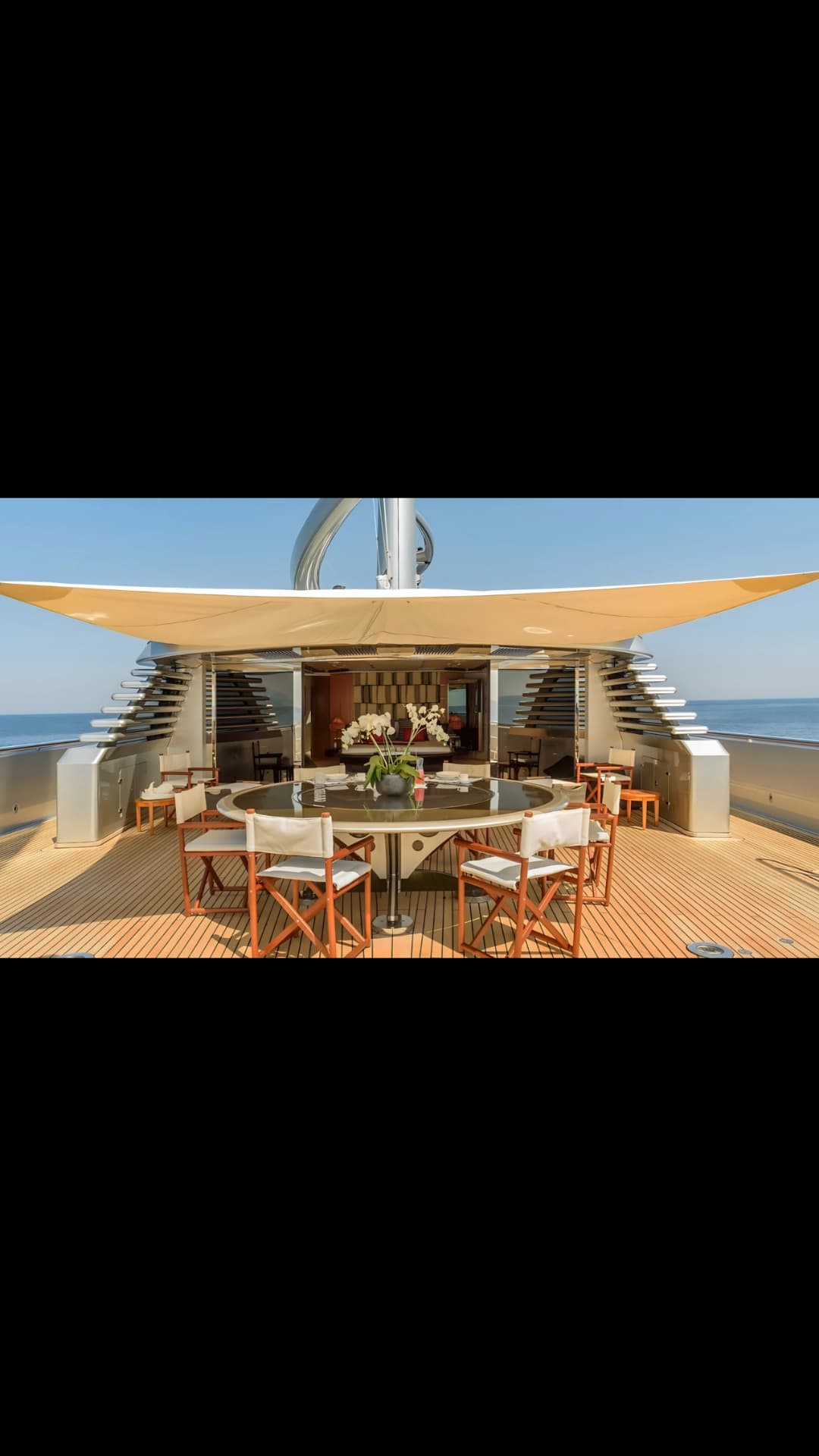 MALTESE FALCON view 8