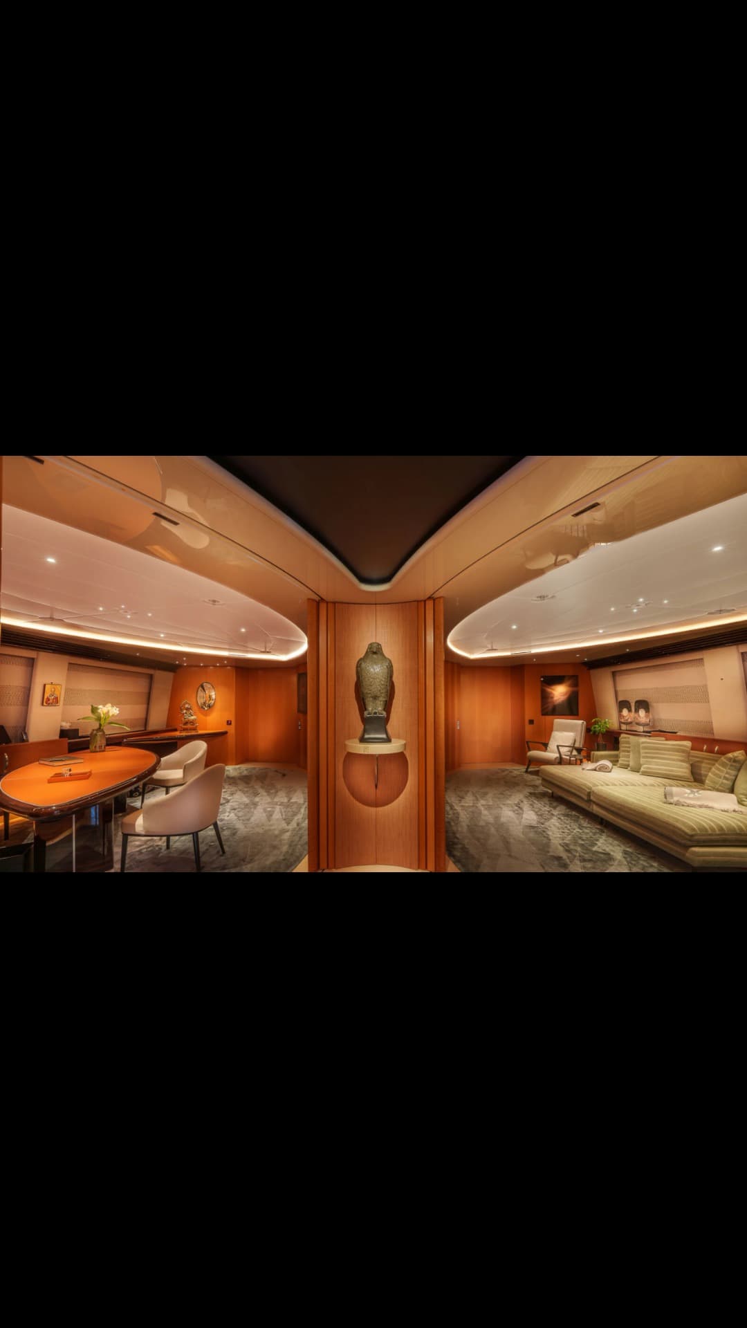 MALTESE FALCON view 29