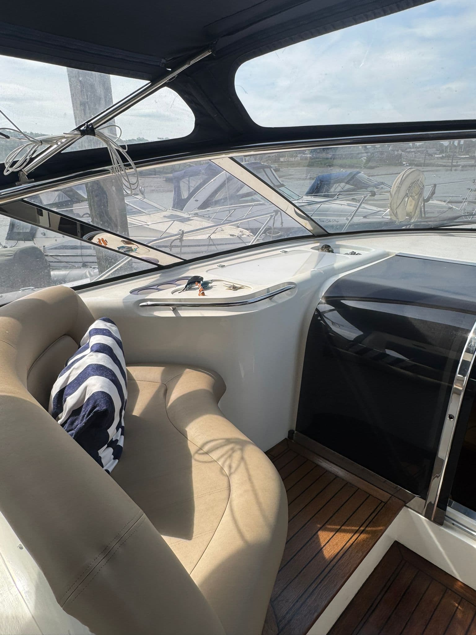 Portofino 400 view 12