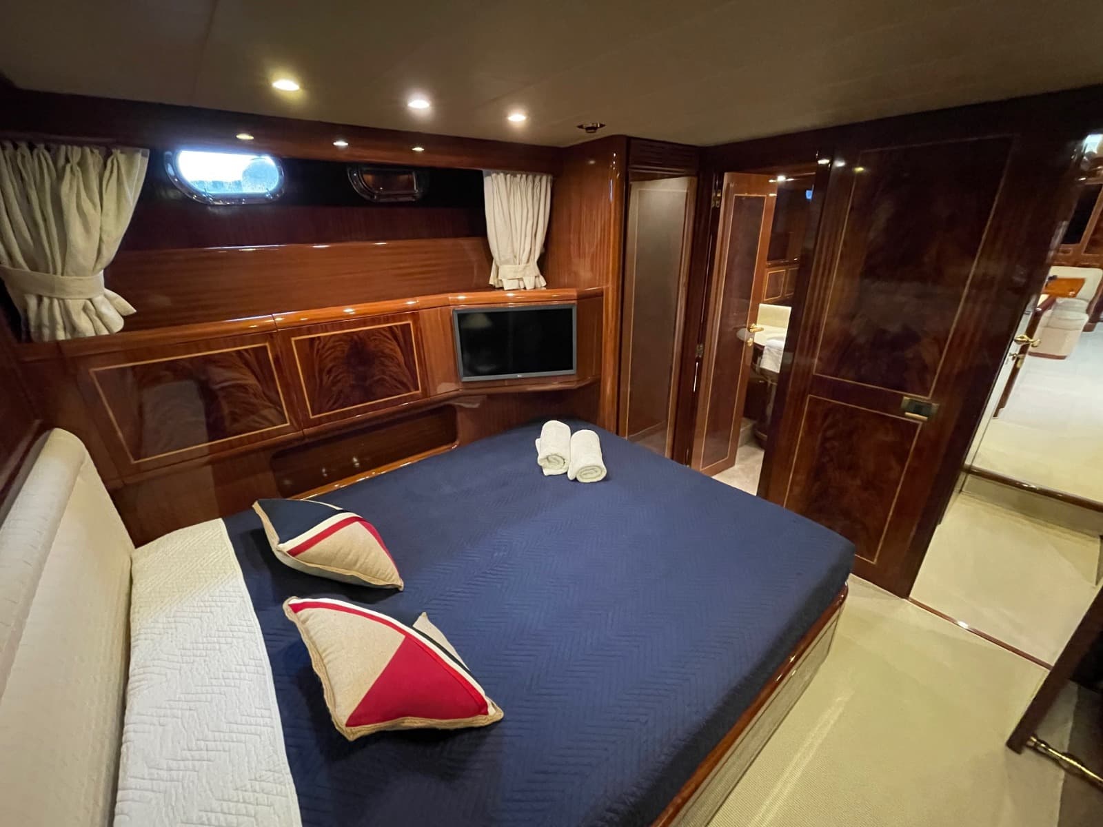 Mangusta 80 view 4