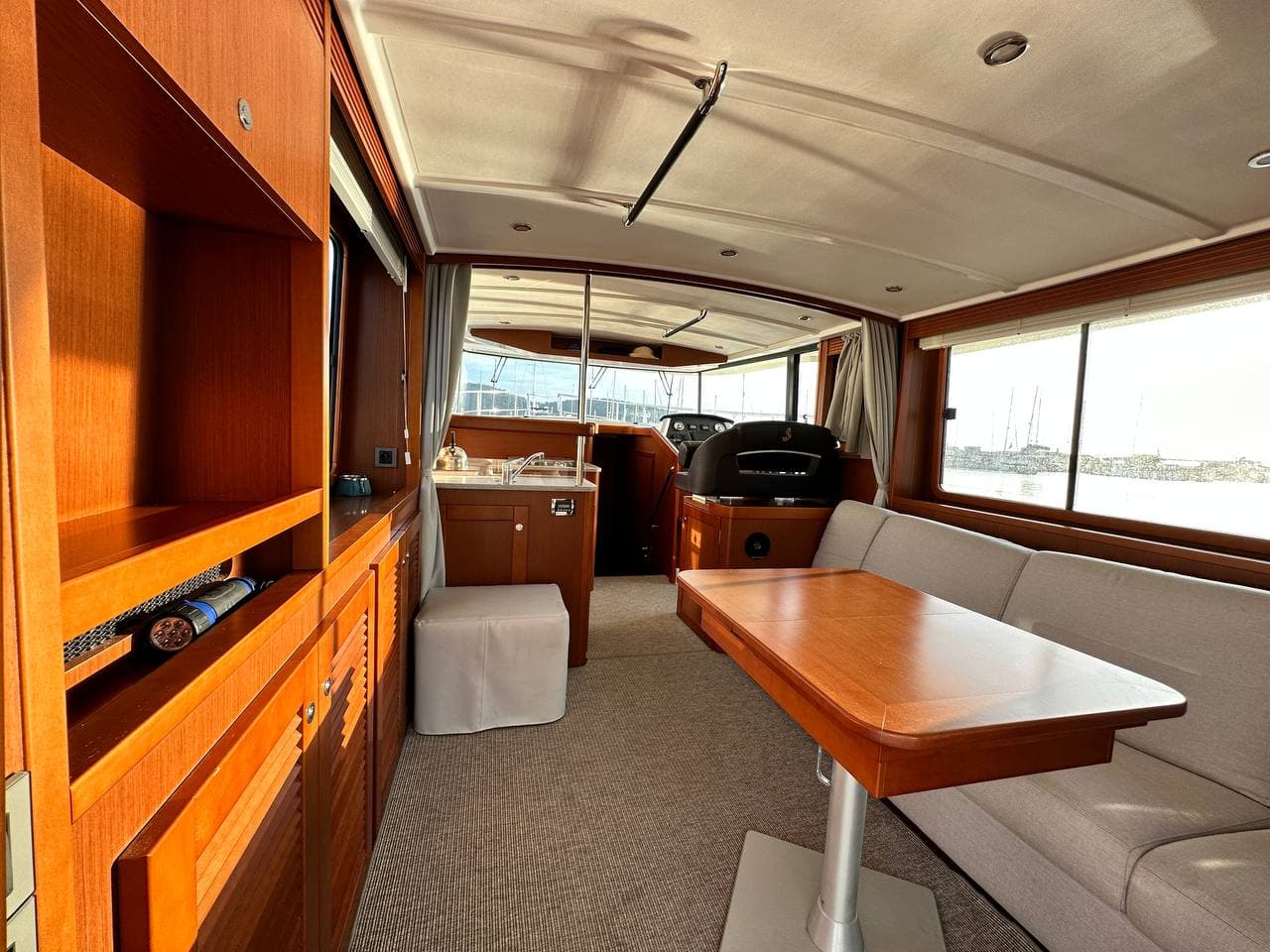 Beneteau Swift Trawler 44 for sale view 36