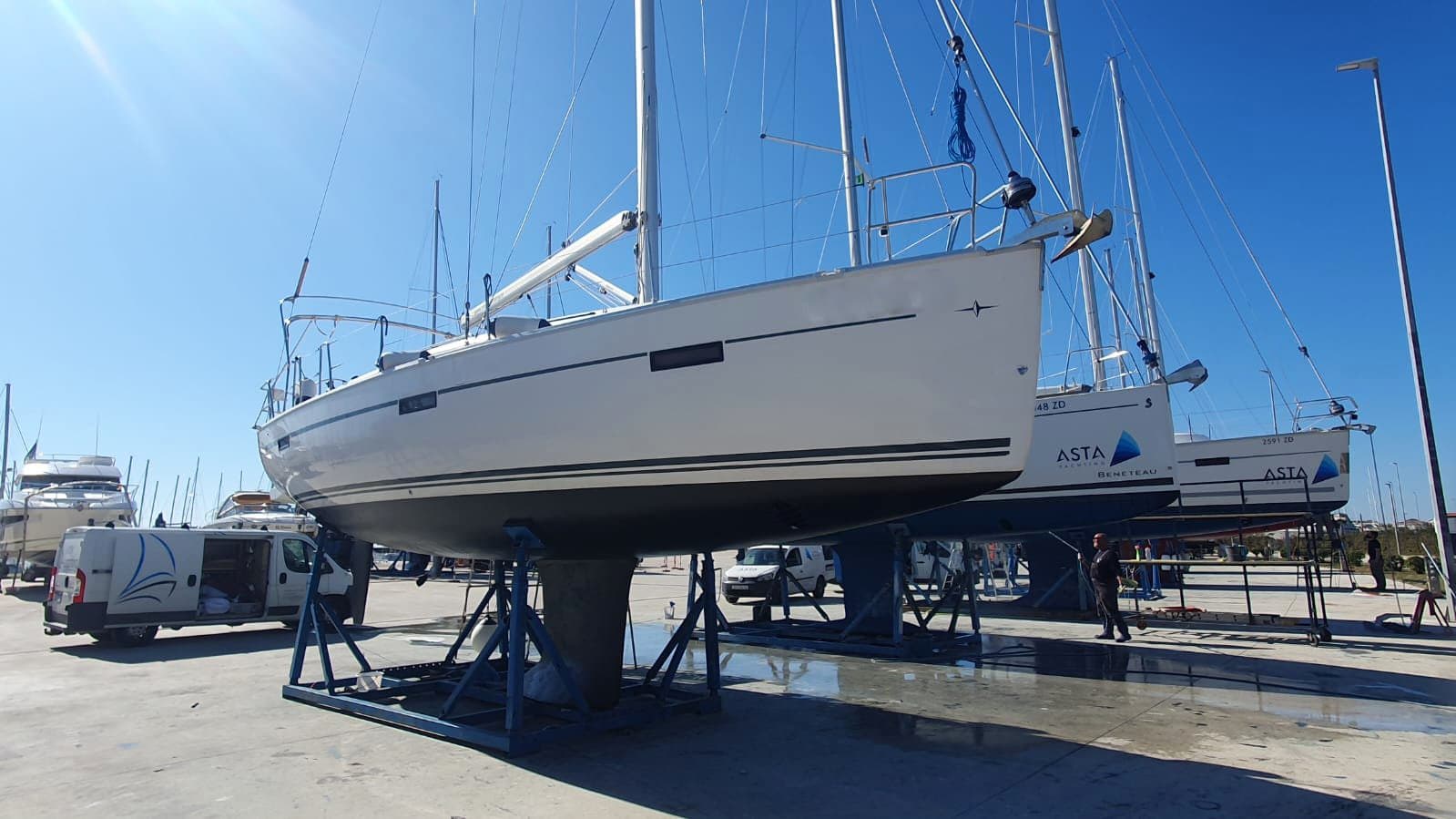 Bavaria Cruiser 37 view 5