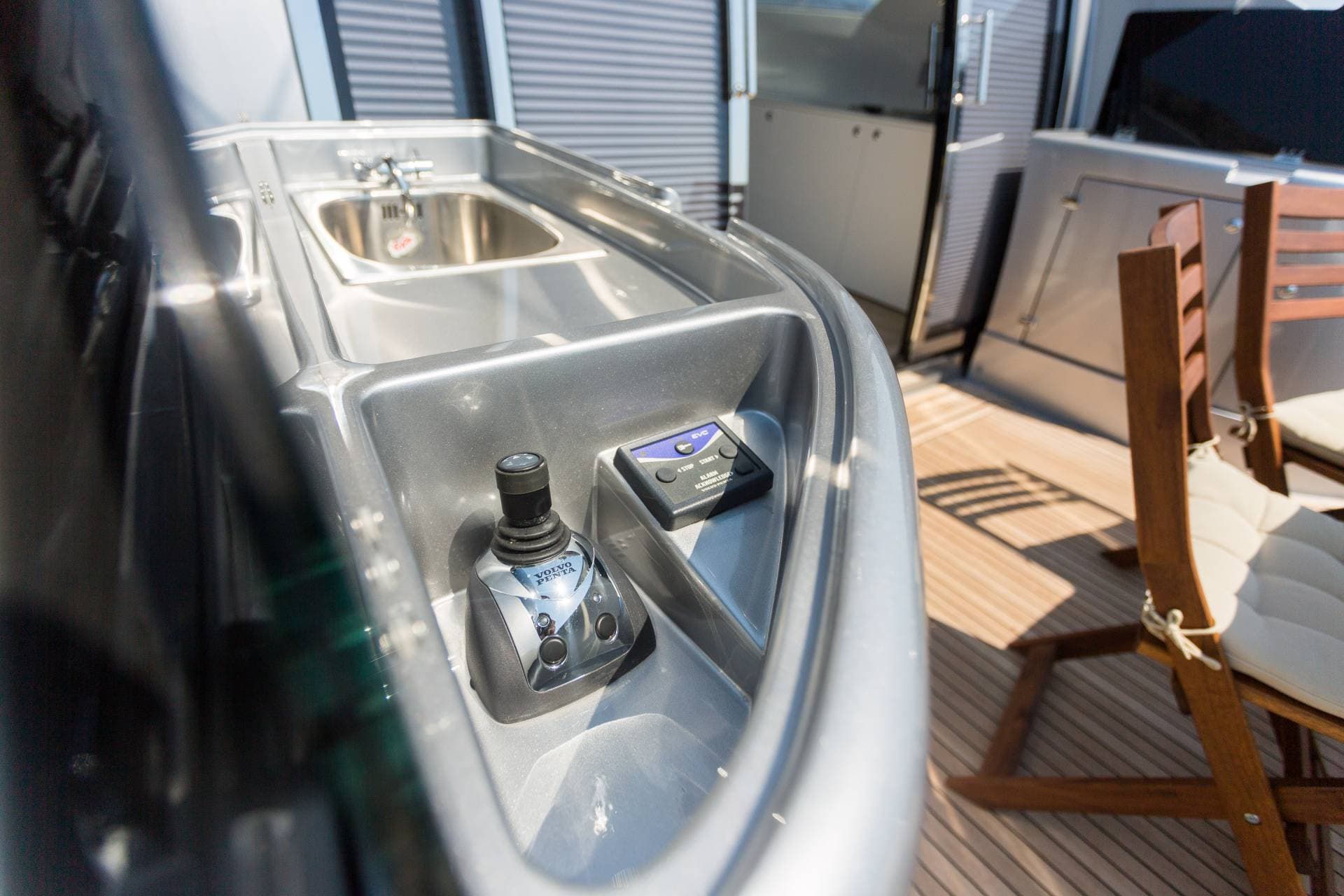 Pearlsea 56 Coupe view 47