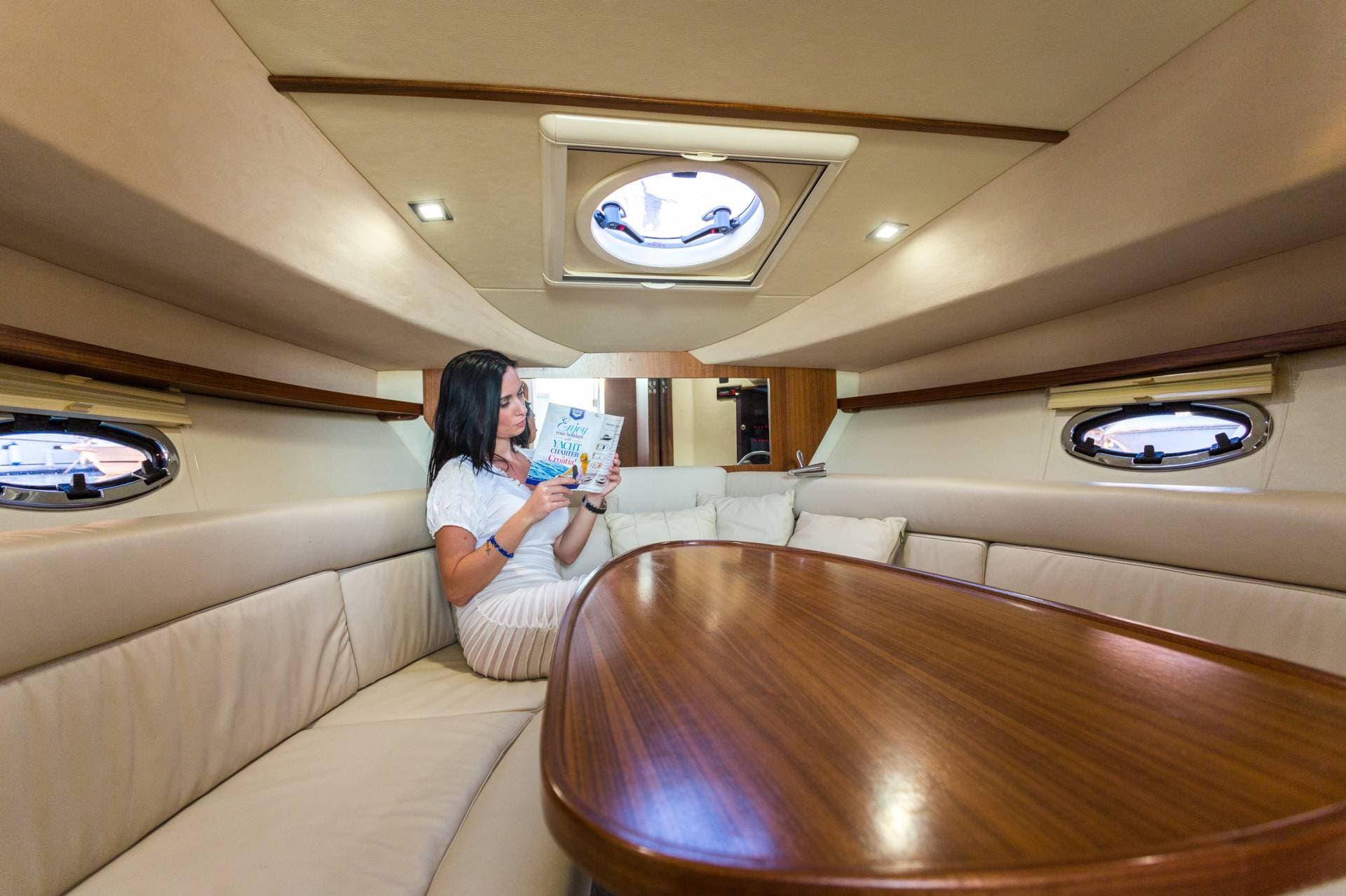 Pearlsea 31 Hard Top view 15