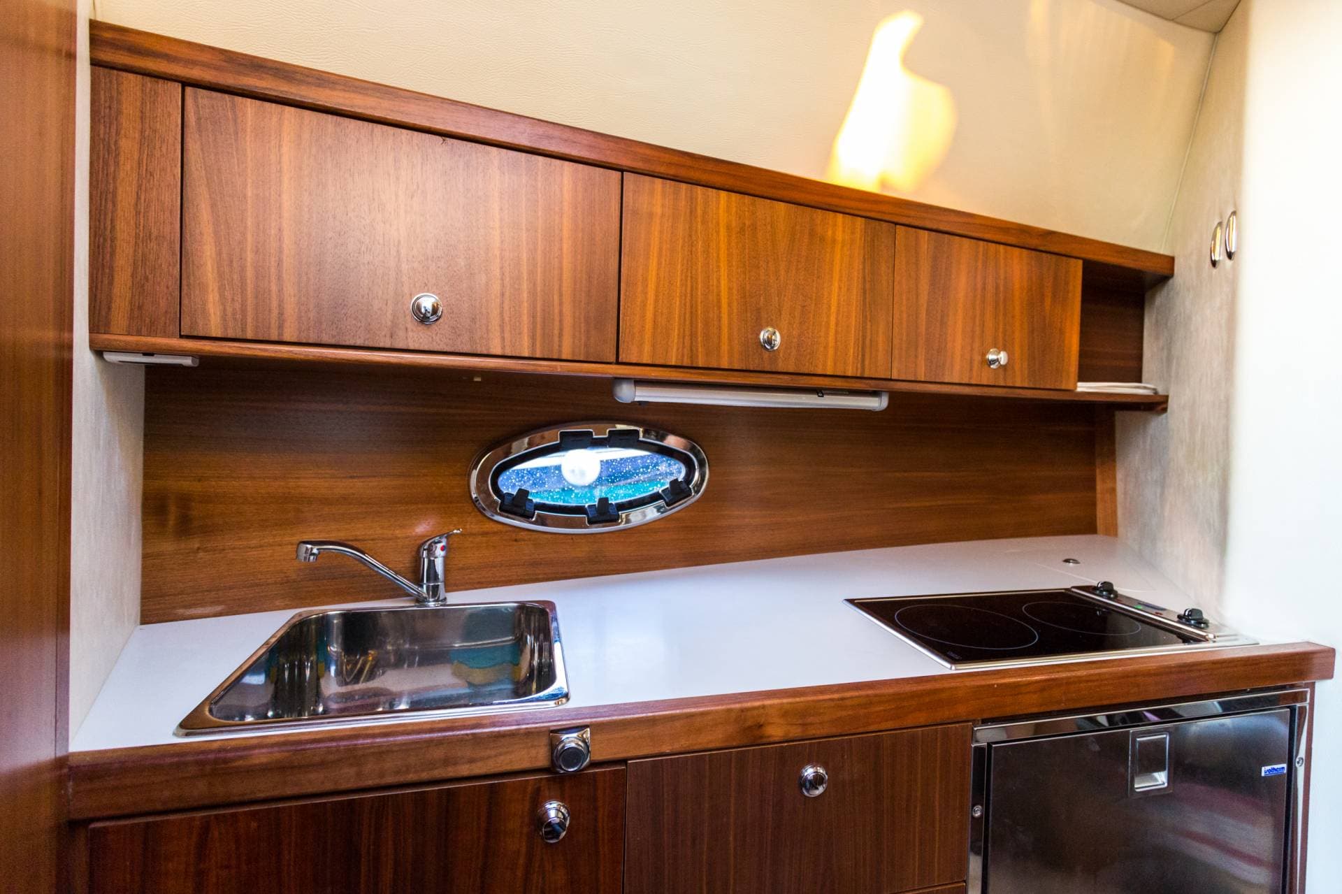 Pearlsea 31 Hard Top view 9