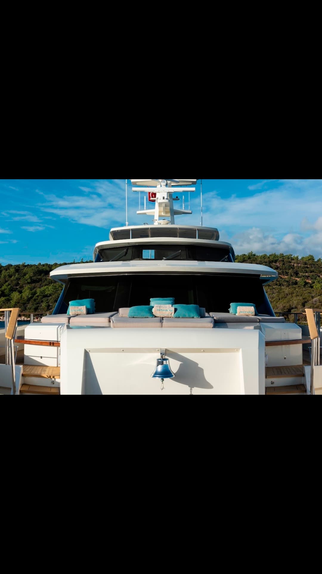 MONDOMARINE SF42 2015 Motor Yacht for Sale view 7