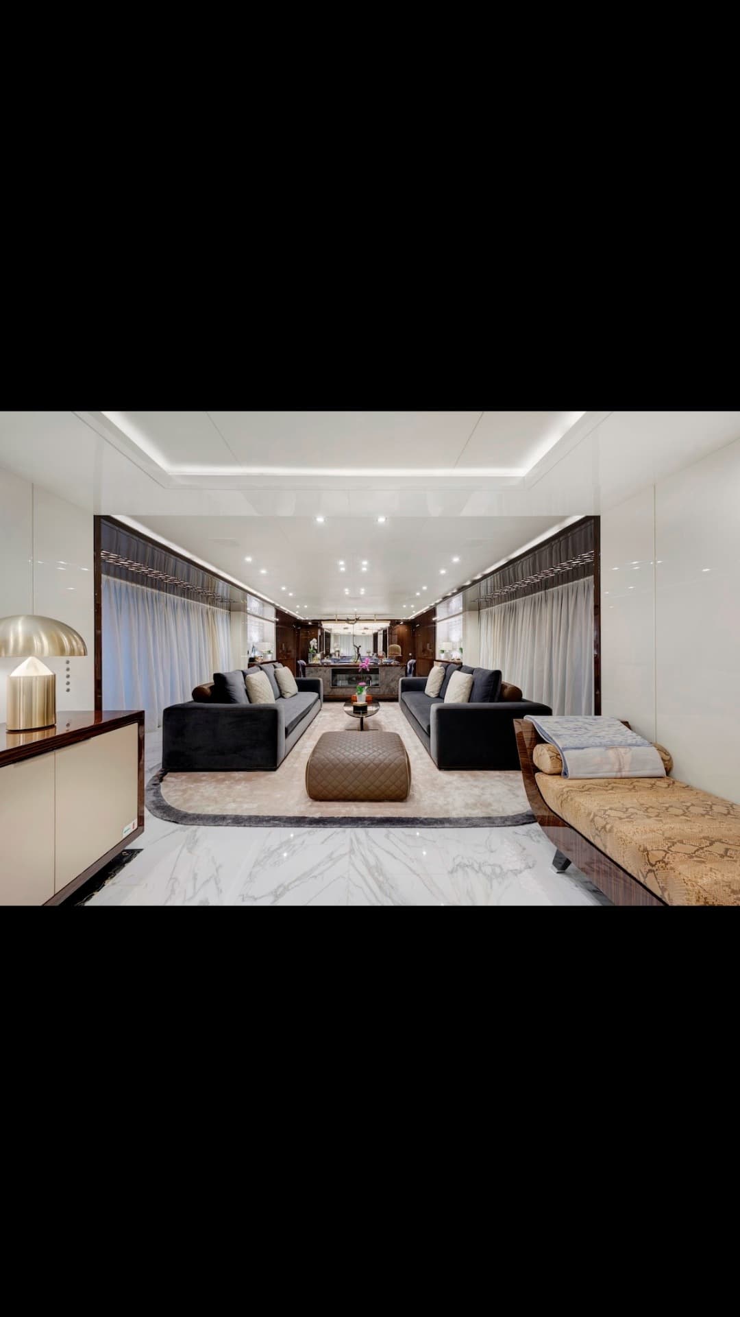 MONDOMARINE SF42 2015 Motor Yacht for Sale view 20