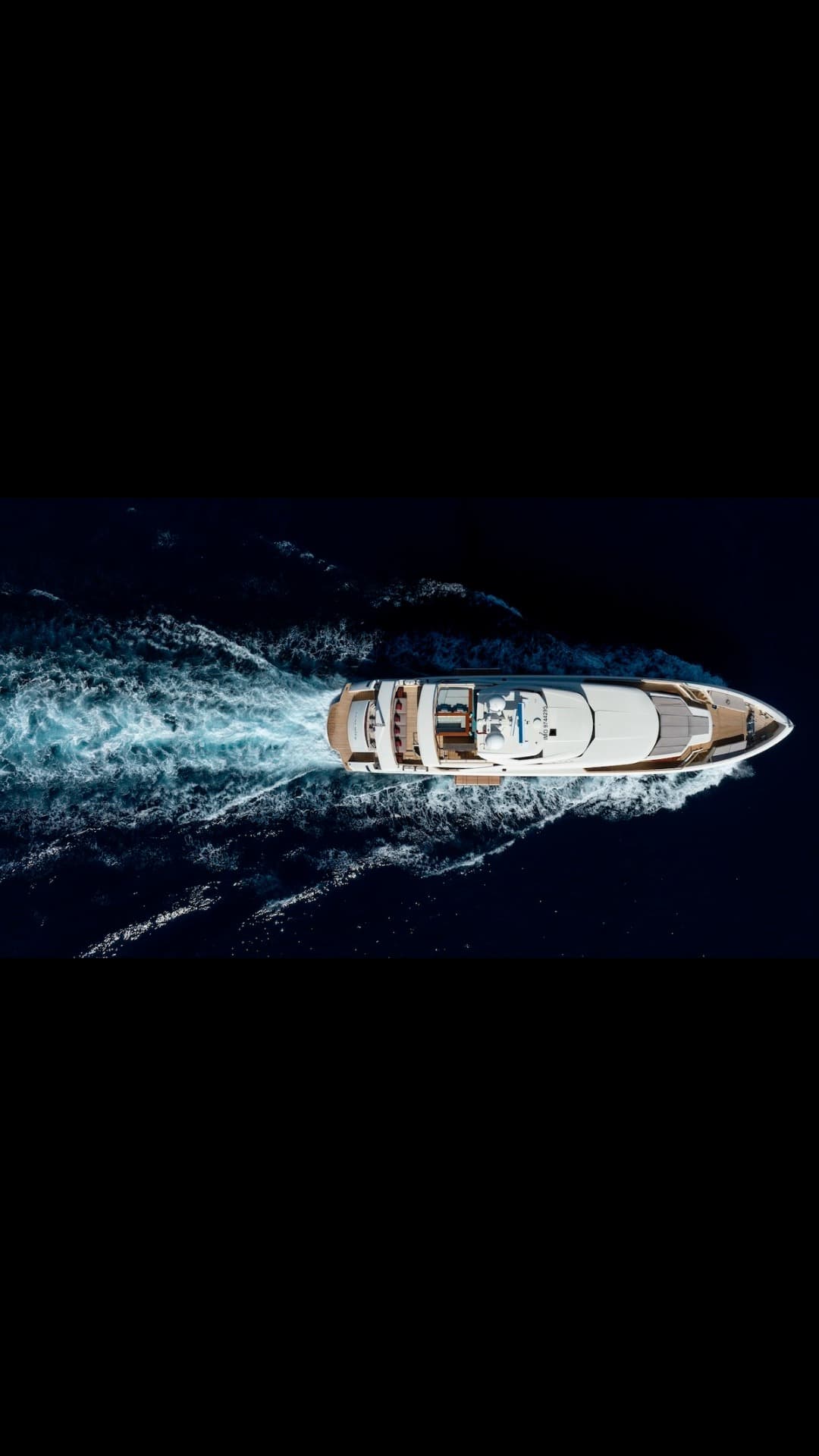 MONDOMARINE SF42 2015 Motor Yacht for Sale view 5