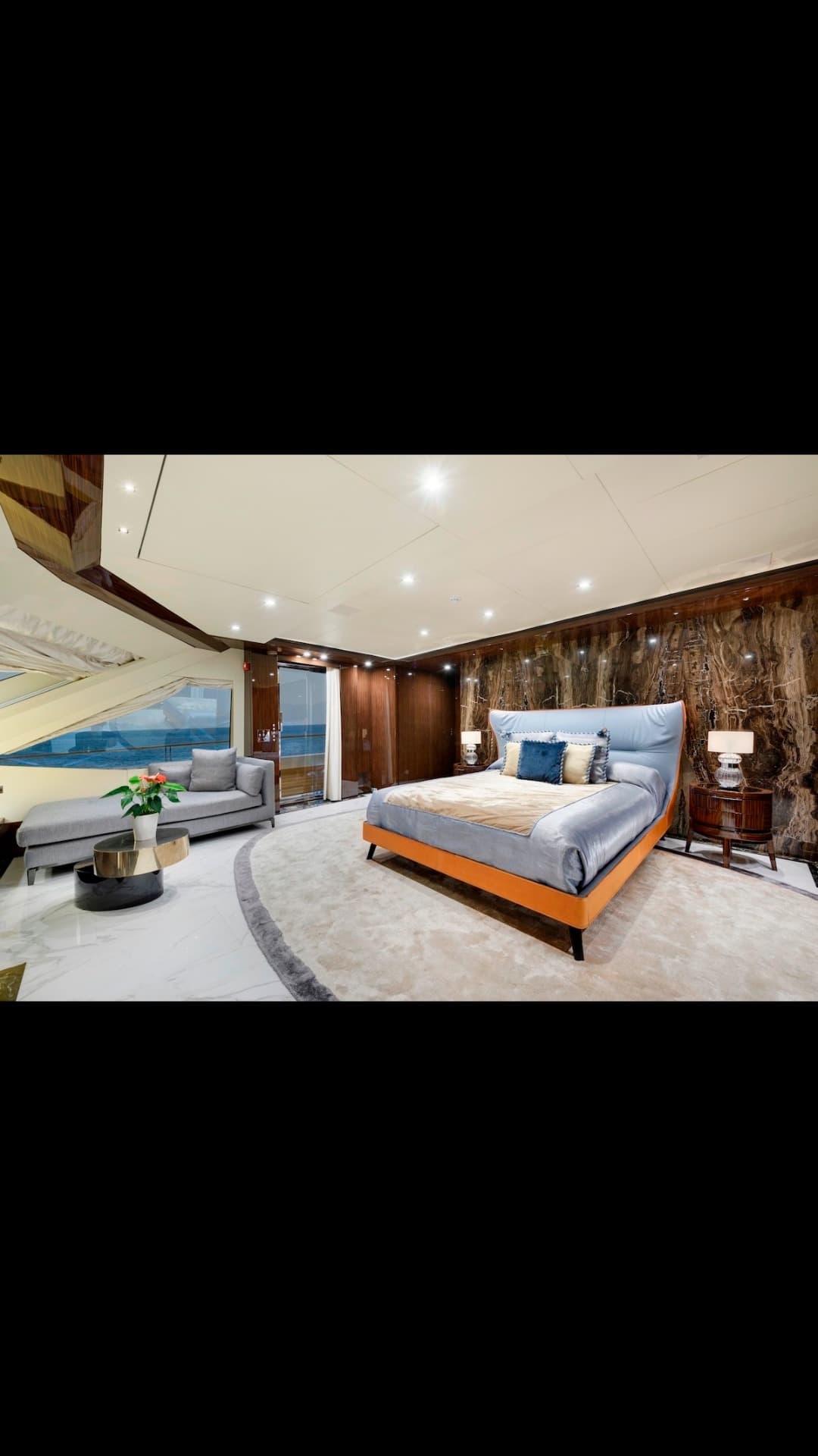 MONDOMARINE SF42 2015 Motor Yacht for Sale view 22