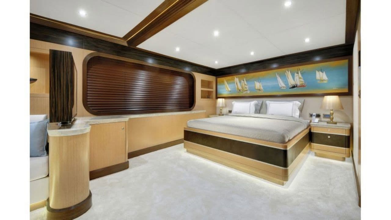 MEIRA view 45