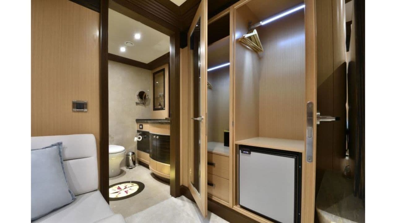 MEIRA view 73